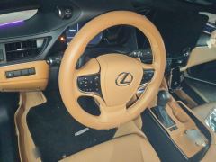 Lexus ES 200 Premium Edition - ფოტო 11