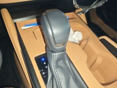 Lexus ES 200 Premium Edition - ფოტო 15