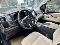 Toyota HIACE High-spec version - ფოტო 4