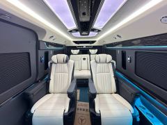 Toyota HIACE High-spec version - ფოტო 9