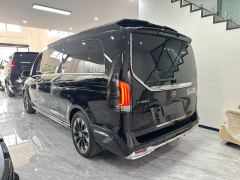 Mercedes-Benz V-Class V 300 L Long Wheelbase Luxury Edition - фото 13