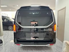 Mercedes-Benz V-Class V 300 L Long Wheelbase Luxury Edition - фото 14