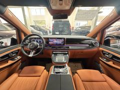 Mercedes-Benz V-Class V 300 L Long Wheelbase Luxury Edition - фото 6