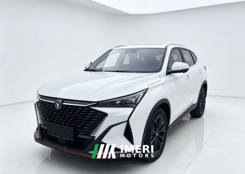 2025 Changan X5 PLUS 1.5T Pioneer - автомобиль из Китая