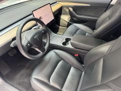 Tesla Model 3 Standard Range Edition - ფოტო 11