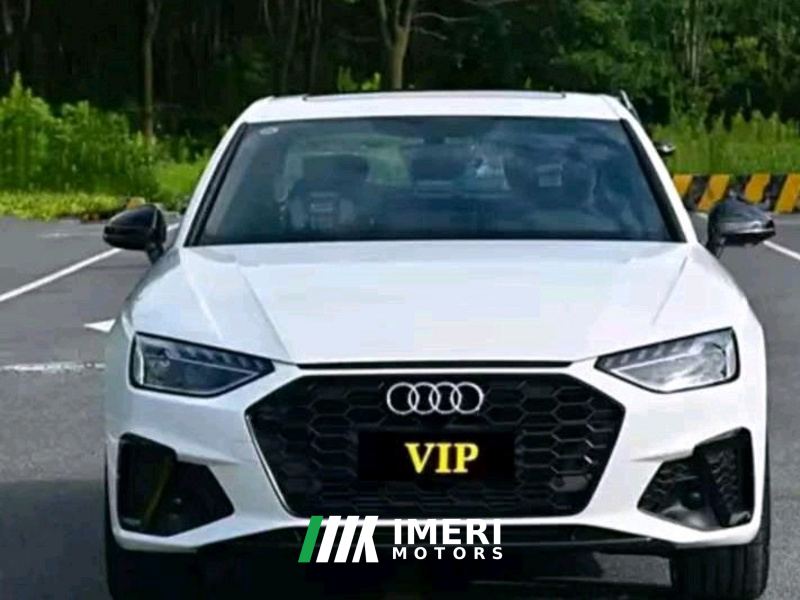 Audi A4L 40 TFSI Luxury Dynamic - автомобиль из Китая