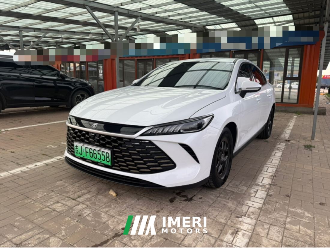 BYD Qin PLUS DM-i Smart Driving Edition 1.5L 55km Leading Edition - car from China