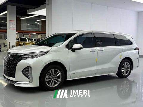 2023 Toyota Sienna 2.5L Hybrid Comfort Edition - автомобиль из Китая