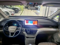 Roewe MG iMAX8 400TGI Huanju Edition - ფოტო 6