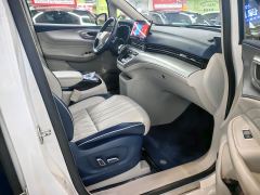 Roewe MG iMAX8 400TGI Huanju Edition - ფოტო 9