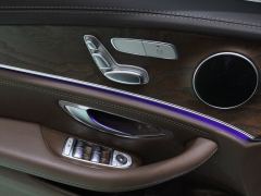 Mercedes-Benz E-Class E 260 L - photo 19