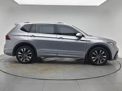 Volkswagen Tiguan L 330TSI Automatic FWD R-Line Comfort Edition - photo 12
