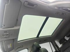 Volkswagen Tiguan L 330TSI Automatic FWD R-Line Comfort Edition - photo 6