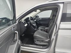Volkswagen Tiguan L 330TSI Automatic FWD R-Line Comfort Edition - photo 9