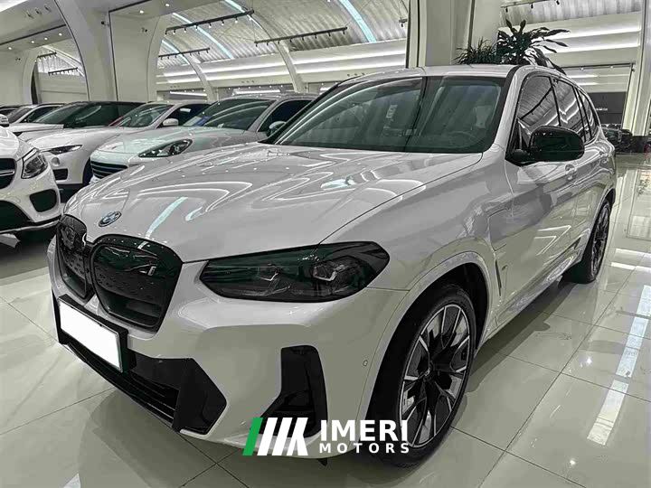 BMW iX3 Premier - ავტომობილი ჩინეთიდან