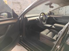 Tesla Model Y Standard Range Edition - photo 19
