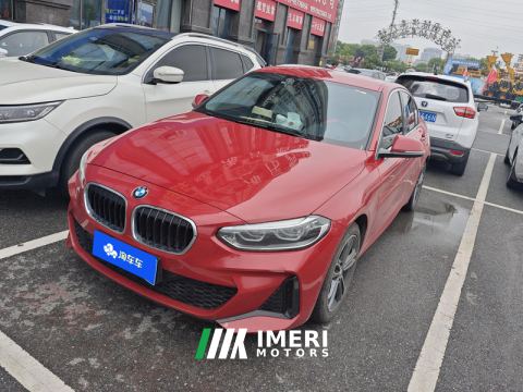 2021 BMW 1 Series Facelift 120i M Sport - ავტომობილი ჩინეთიდან