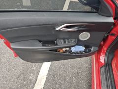 BMW 1 Series Facelift 120i M Sport - photo 12