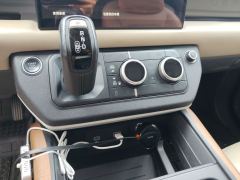 Land Rover Defender 90 2.0T P300 Tiger Ambition Edition - photo 15