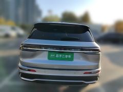 Lincoln Adventurer 2.0T RWD Luxury Edition - ფოტო 3