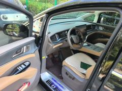 Denza D9 DM-i 1.5T 180km 4WD Flagship Edition 7-seater - фото 17