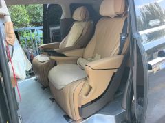 Denza D9 DM-i 1.5T 180km 4WD Flagship Edition 7-seater - фото 18
