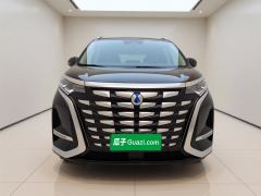 Denza D9 DM-i 1.5T 180km 4WD Flagship Edition 7-seater - фото 2