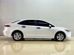 Toyota Corolla 1.8L CVT Luxury - фото 4
