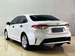 Toyota Corolla 1.8L CVT Luxury - фото 8