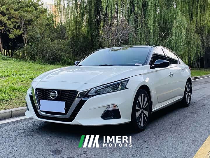 Nissan Teana 2.0L XL Comfort - ავტომობილი ჩინეთიდან