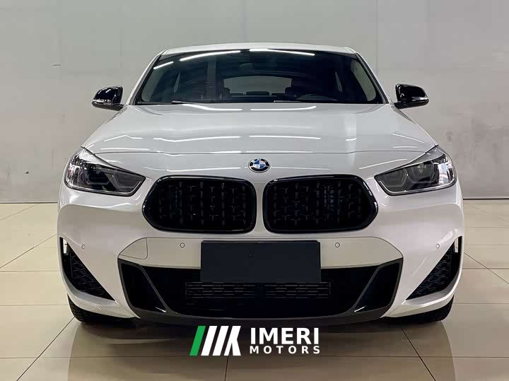 BMW X2 sDrive25i M Sport Dark Night Edition - car from China