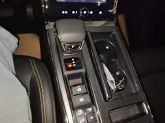 SAIC MG RX5 EV ePLUS National Trend Rongling Luxury Edition - фото 13