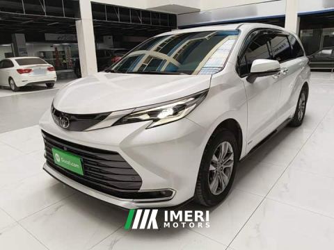 2024 Toyota Sienna 2.5L Hybrid AWD Premium