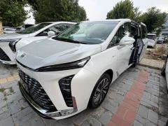 Buick GL8 Luxun 2.0T Luxury Edition - фото 1