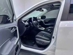 Toyota RAV4 2.0L 2WDLuxury Edition - photo 4