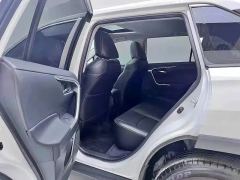 Toyota RAV4 2.0L 2WDLuxury Edition - photo 6