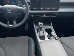 Toyota Camry 2.0E Elite Edition - ფოტო 4
