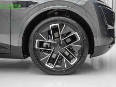 Avatr 11 HarmonyOS 90 kWh Rear-Wheel Drive - ფოტო 7