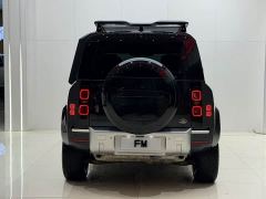 Land Rover Defender 110 3.0T P400 Dark Edition - ფოტო 15