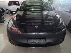 Tesla Model Y Rear-Wheel Drive - ფოტო 2