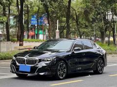 BMW 5 Series 525Li Luxury Package - фото 1