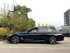 BMW 5 Series 530Li Premier M Sport Package - ფოტო 7