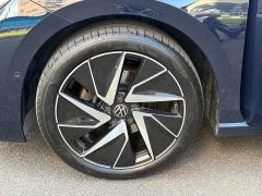 Volkswagen Magotan 380TSI Supreme Edition - ფოტო 17