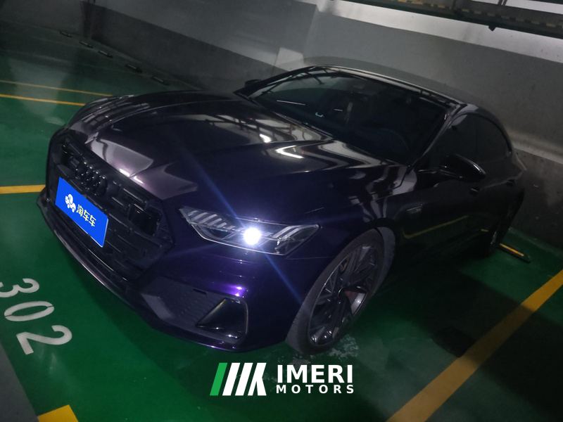 Audi A7L 55 TFSI quattro S-line Black Warrior Edition - автомобиль из Китая