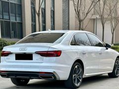Audi A4L 40 TFSI Luxury Dynamic - фото 15
