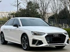 Audi A4L 40 TFSI Luxury Dynamic - фото 3
