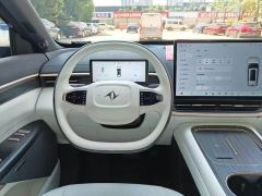 Dongfeng Yipai 008 BEV 636Max 5-seater - ფოტო 5