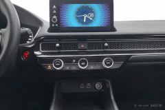 Honda Civic e:HEV 2.0L E-CVT Pioneer Edition - ფოტო 16