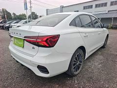 SAIC MG i5 1.5L Manual Diamond Edition - photo 6