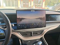 Denza D9 DM-i 970 AWD Premium Edition - photo 12